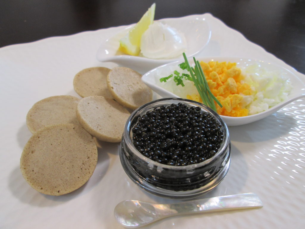 キャビアの食べ方 その３ Caviar Magazine